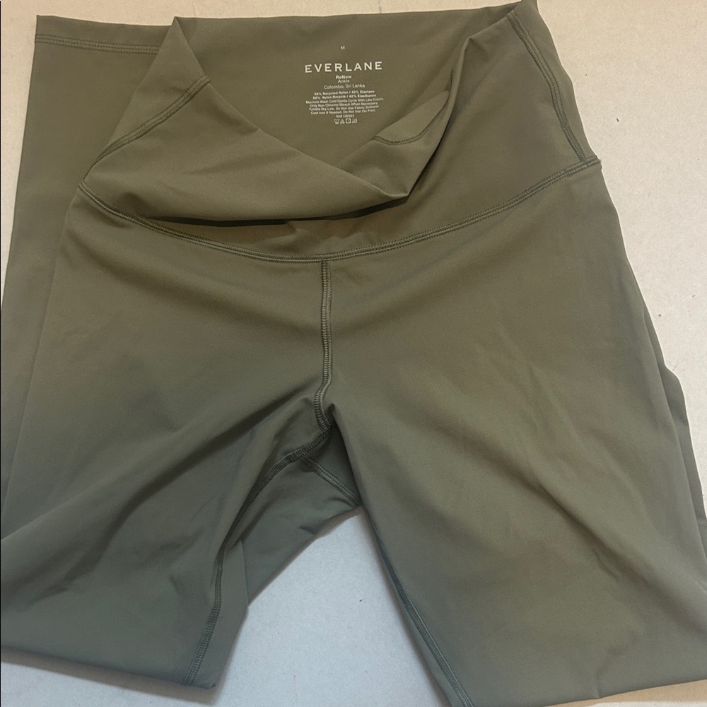 Everlane Sage Green Active Leggings
